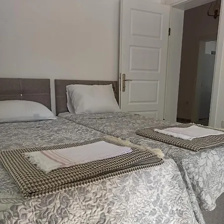 Cozy With Walking Distance To The Beach In Bodrum, Mugla *